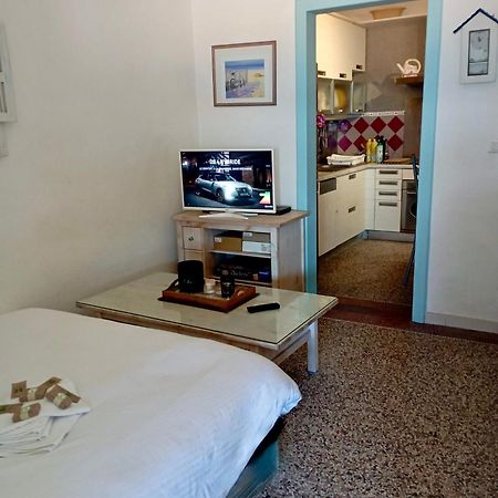 Face A La Mer, Appartement Pour 4 Personnes Sur La Rive Droite Palavas-les-Flots Exterior photo