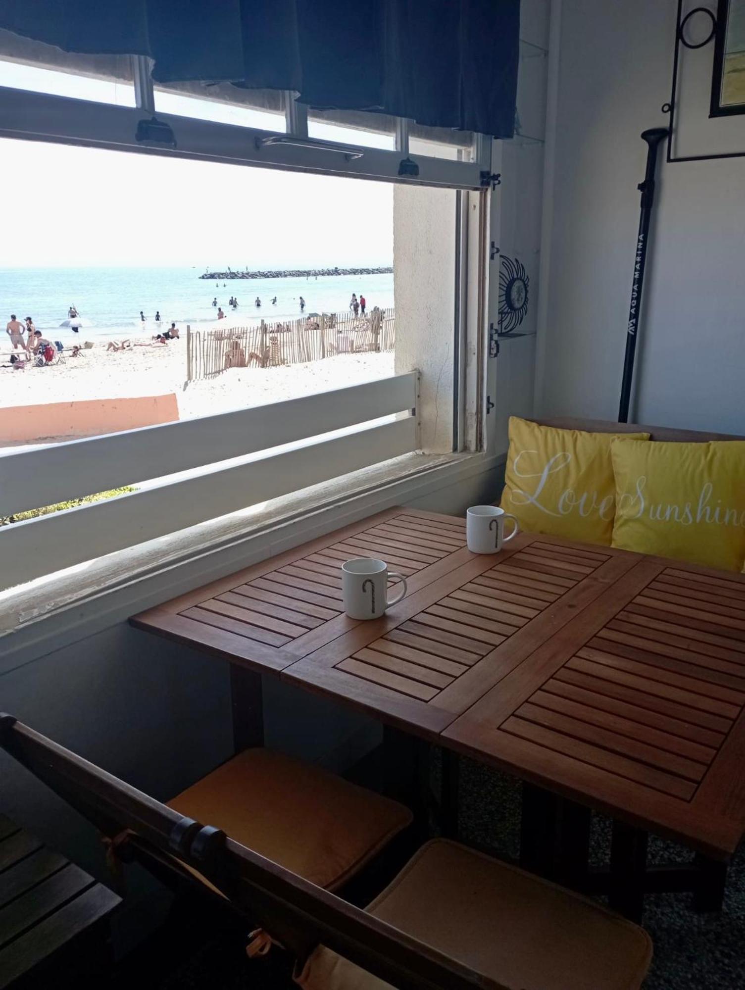 Face A La Mer, Appartement Pour 4 Personnes Sur La Rive Droite Palavas-les-Flots Exterior photo
